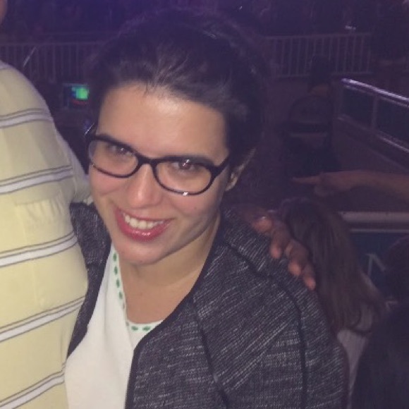 Meet your Posher, Ashley - Picture 1 of 1